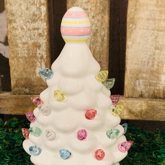 Mr. Christmas White Light Up Easter Tree - Picture 4 of 10